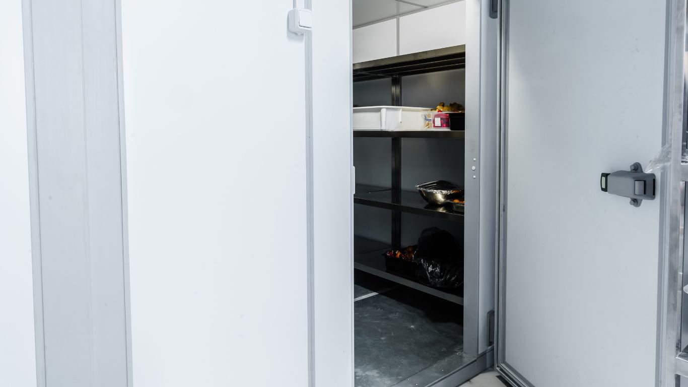 commercial walk in freezer repair services