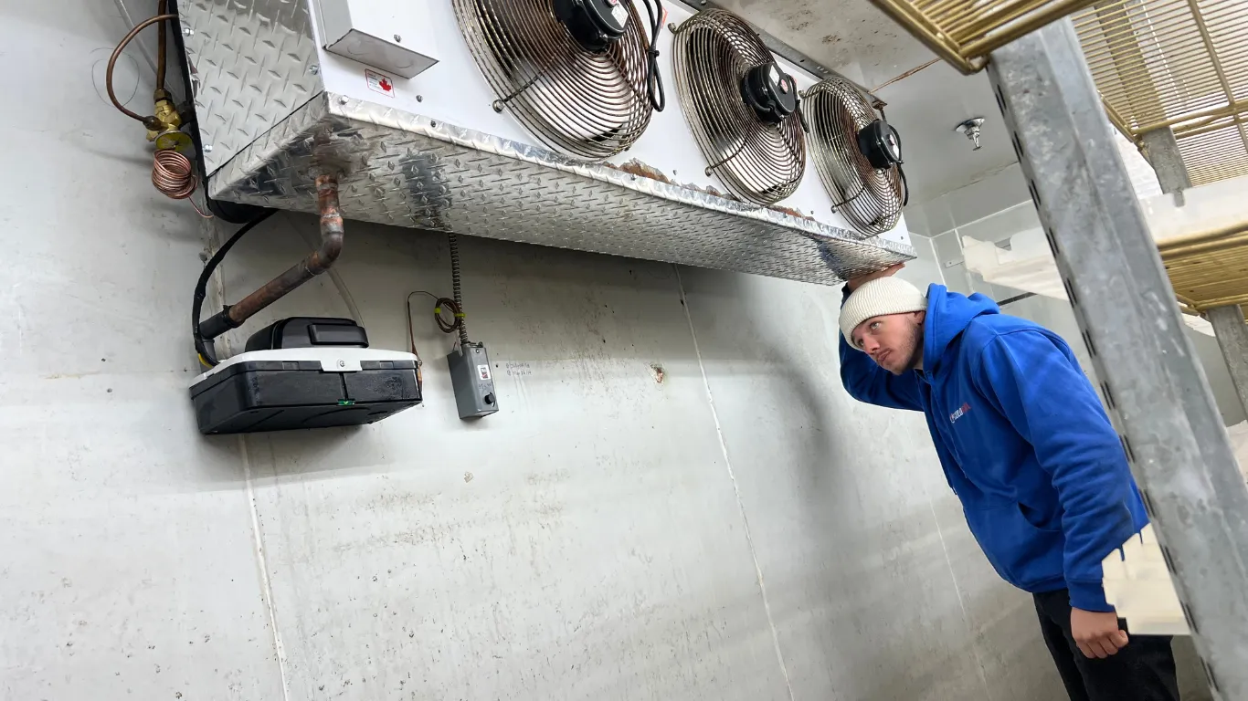 commercial walk in freezer repair service