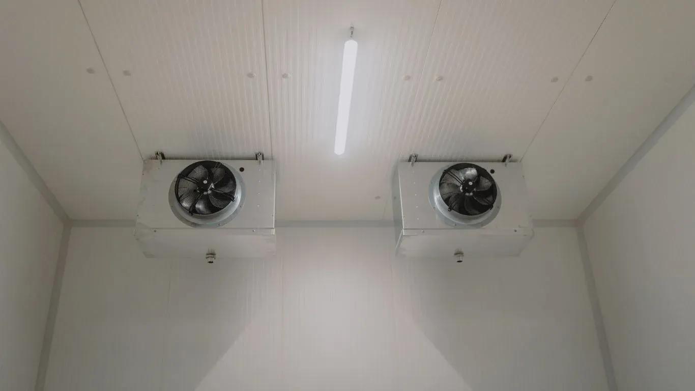 walk in cooler commercial maintenance